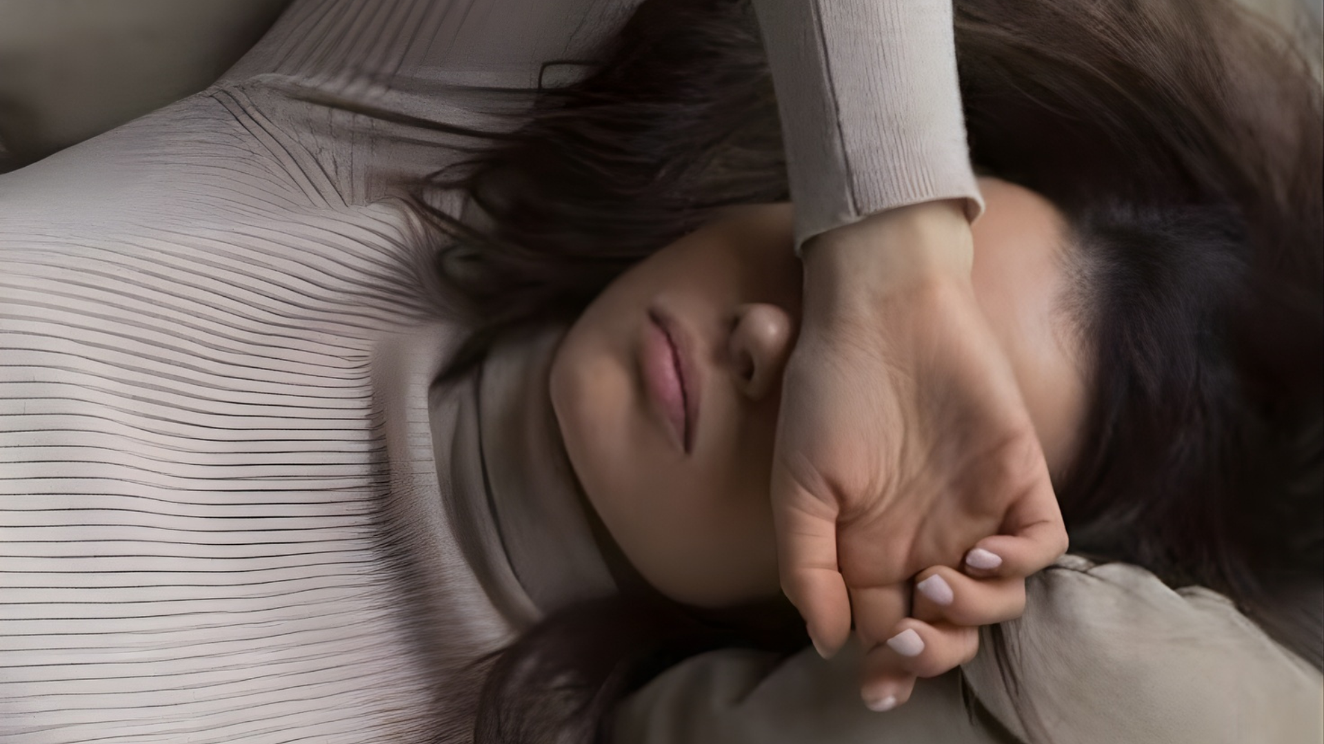 Por que a mente não para mesmo quando o corpo está cansado?